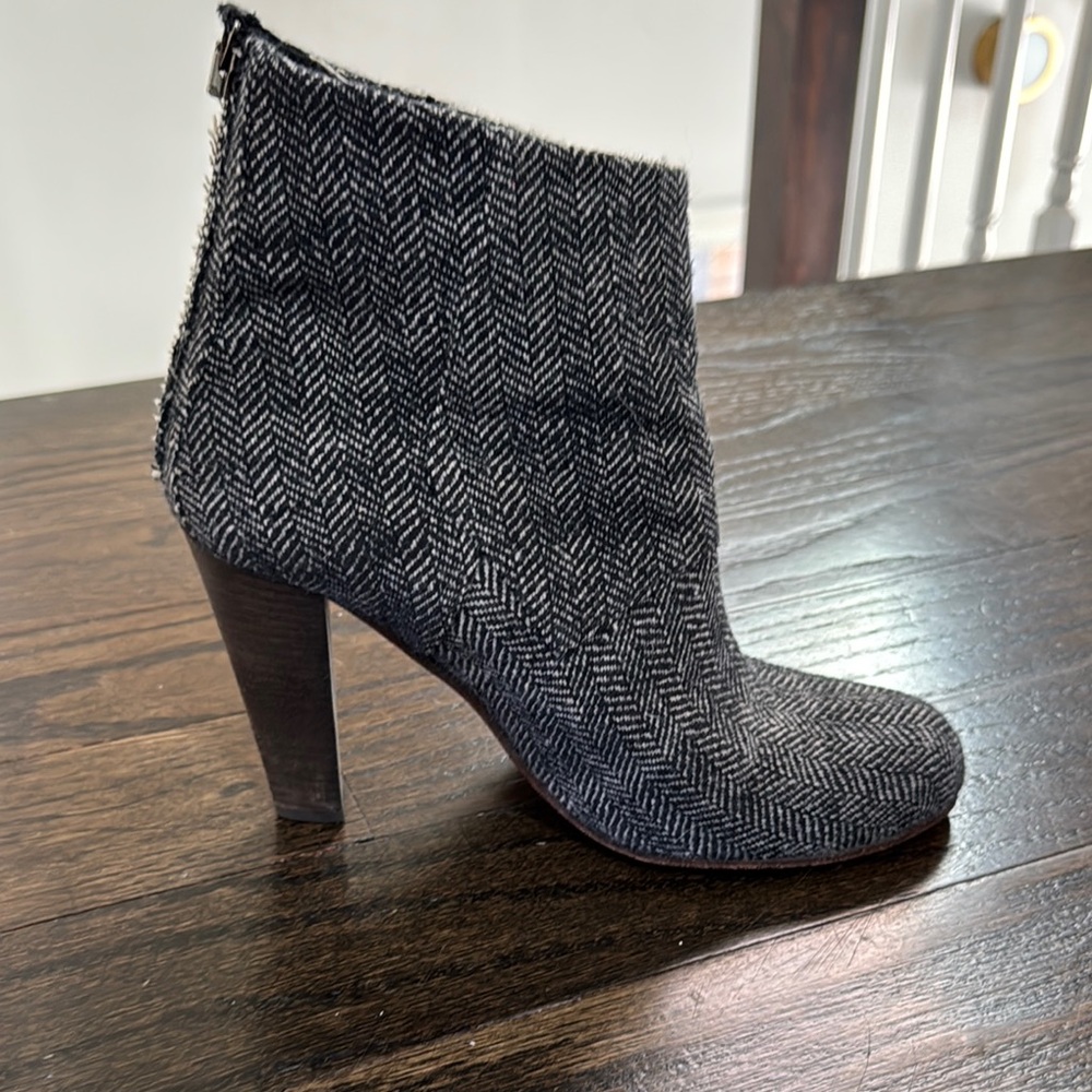 HUMANOID Black Herringbone Ankle Boots